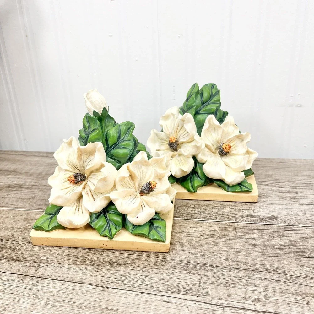 Vintage Magnolia Blossom Bookends: Floral Bookshelf Decor